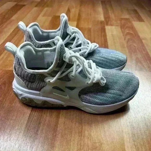 💰HUGE  CLEARANCE SALE 💰 Nike React Presto Flyknit Mens Shoes - Picture 9 of 11